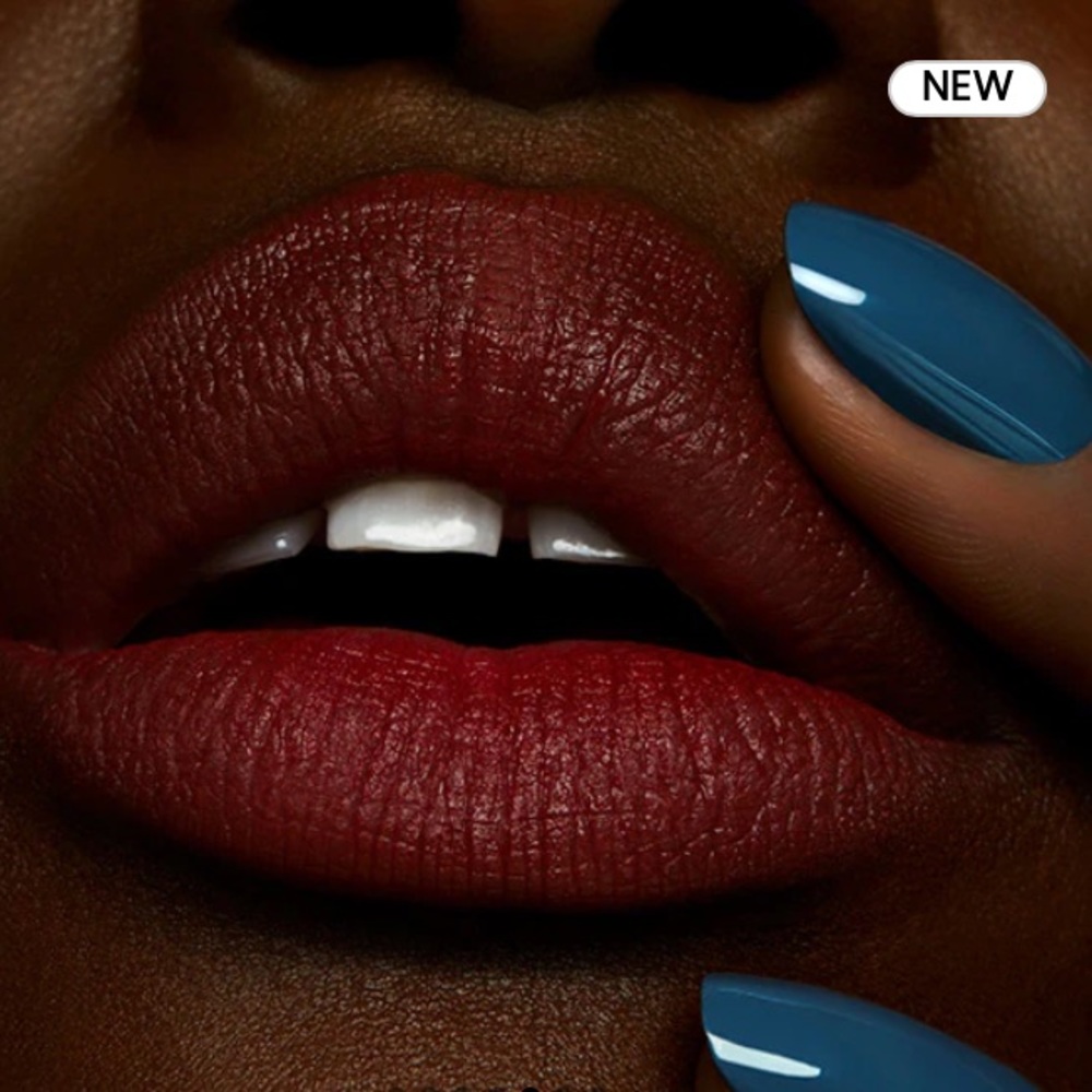 MAC- POWDER KISS LIQUID LIPCOLOUR FASHION EMERGENCY(977) Intense rose brown - Picture 5 of 6